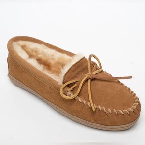 NIB Minnetonka Women’s Sheepskin Hardsole Moccasin ~ Sz 8 🐑🤍